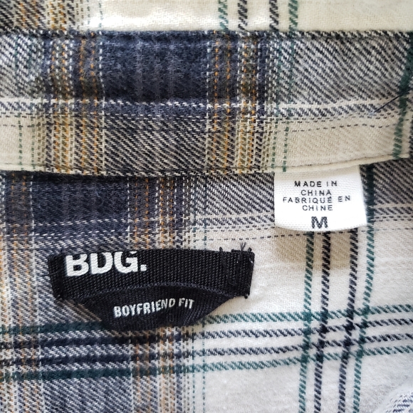 UO BDG boyfriend fit Flannel Shirt - Picture 3 of 4